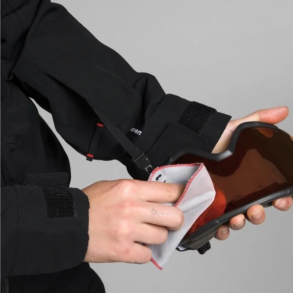 The North Face Ski Snowboard Shell Jacket Dry Vent Relaxed Fit New